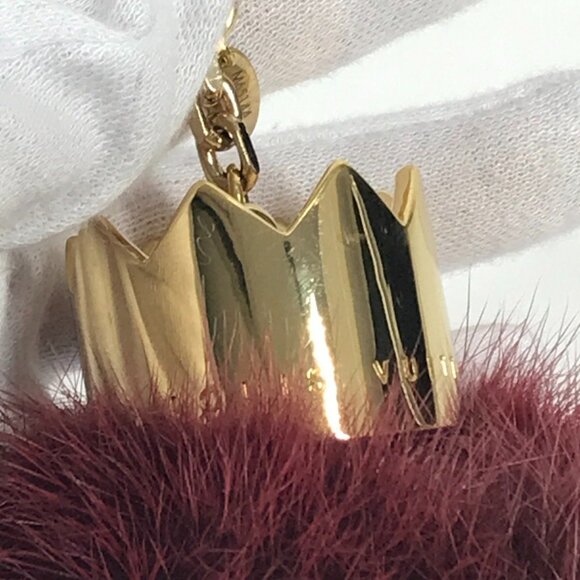 LOUIS VUITTON Red Keyring - Picture 9 of 11
